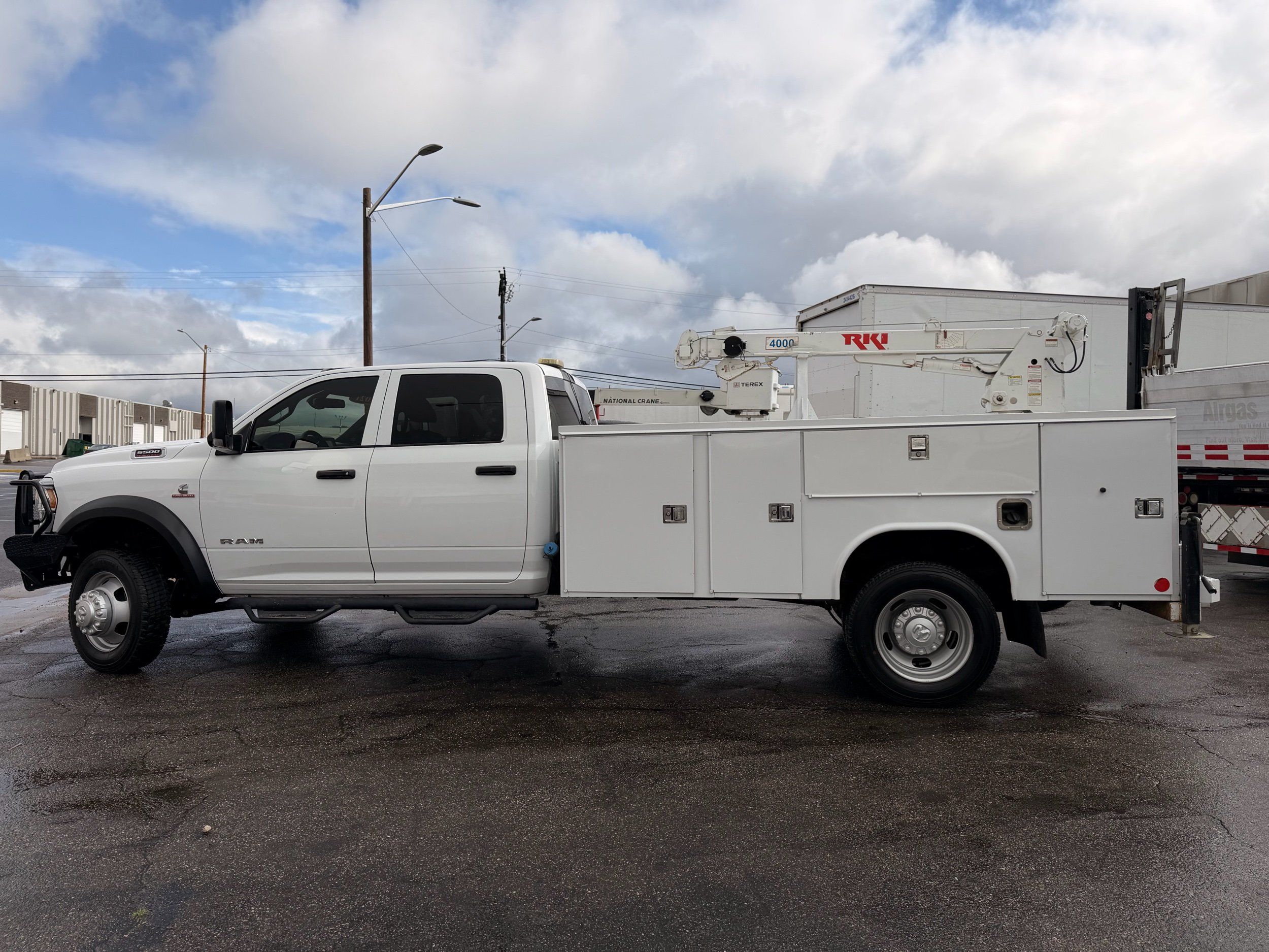 ram ram 5500 chassis cab 2021 3C7WRNFL9MG683478 image ram ram 5500 chassis cab 2021 3C7WRNFL9MG683478 image